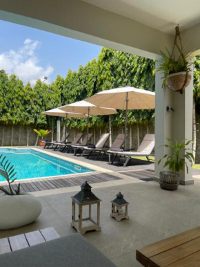 La Villa Tahiba - un écrin de verdure à Cocody